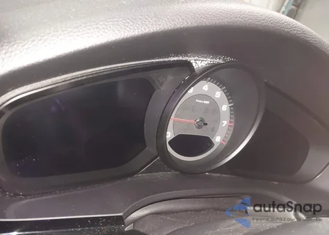 2021 Porsche Cayenne z USA, uszkodzony, nr VIN WP1AA2AY1MDA07781